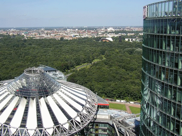 Blick vom "Panoramapunkt" in Richtung Sonycenter